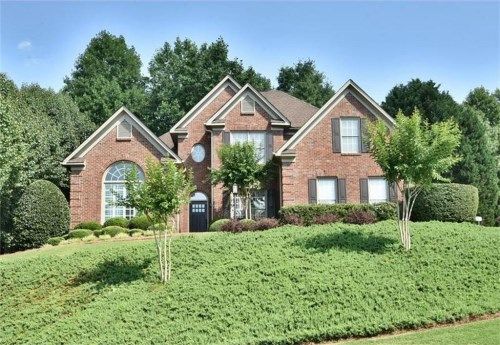 6640 River Crest Point, Suwanee, GA 30024