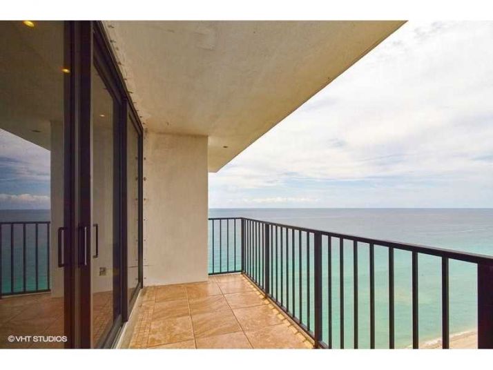 2301 S Ocean Dr # 2608, Hollywood, FL 33019