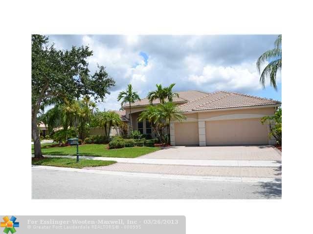 1574 Island Way, Fort Lauderdale, FL 33326