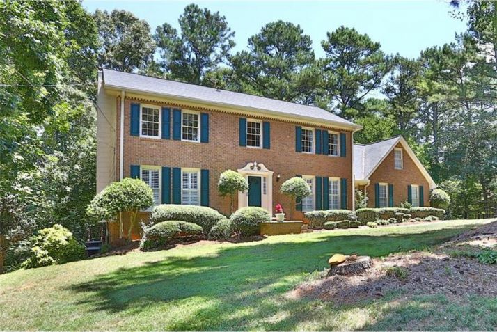 1438 Hollow Tree Court Sw, Lilburn, GA 30047