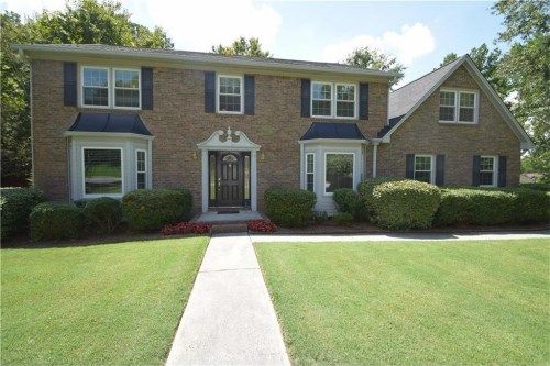 4234 Thamesgate Close, Norcross, GA 30092