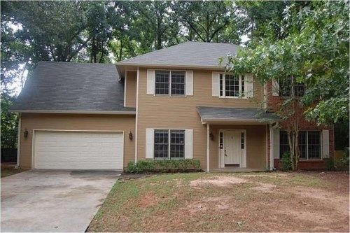 360 Falcon Creek Drive, Suwanee, GA 30024