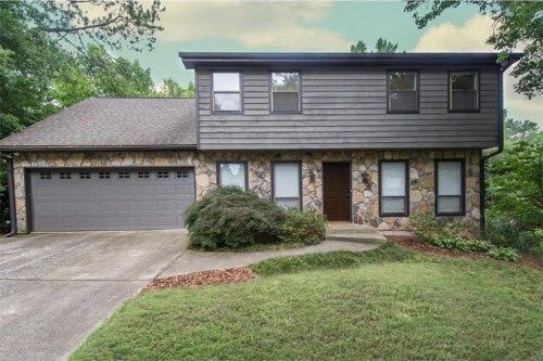 275 Sea Holly Circle, Roswell, GA 30076