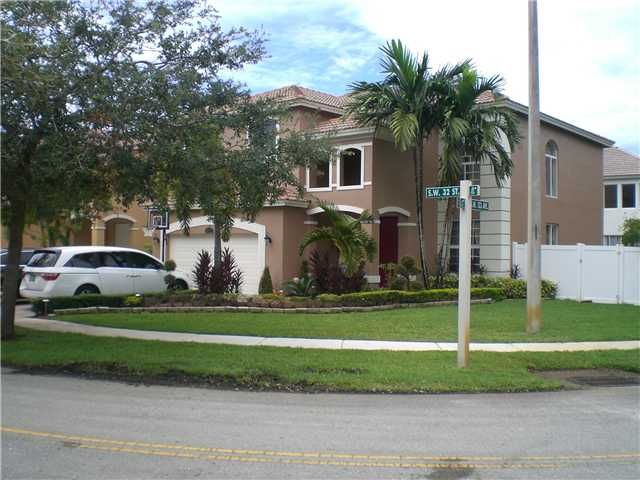 13305 SW 32nd St, Hollywood, FL 33027