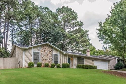 645 Waterbrook Terrace, Roswell, GA 30076