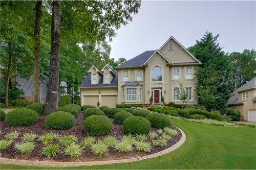 8005 East Ridge Lane, Woodstock, GA 30189