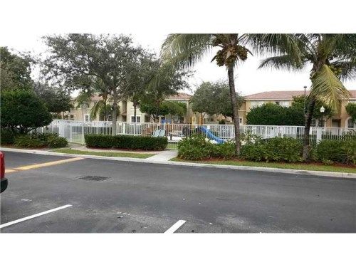 4069 SW 159 AV # 52, Hollywood, FL 33027