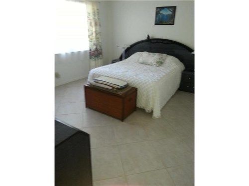 1431 S 14 AV # 109, Hollywood, FL 33020