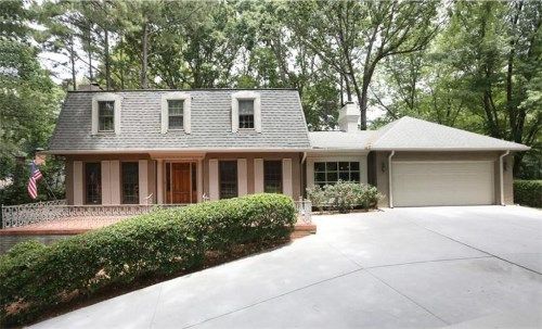 5995 River Chase Circle, Atlanta, GA 30328