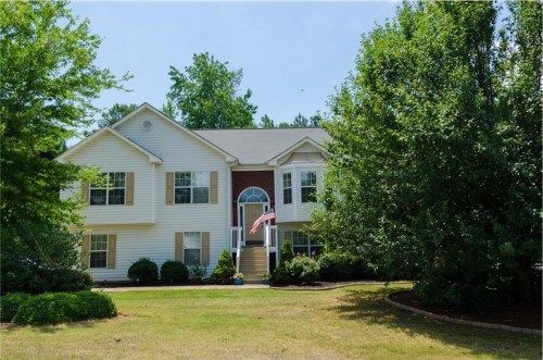 6240 Saturn Drive, Flowery Branch, GA 30542