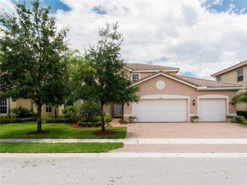 5271 SW 173rd Ave, Hollywood, FL 33029