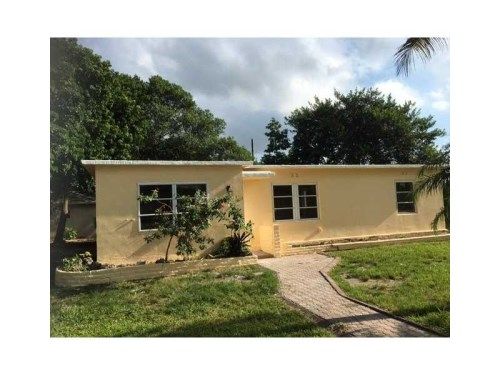 15445 Hayes Ln, Homestead, FL 33033