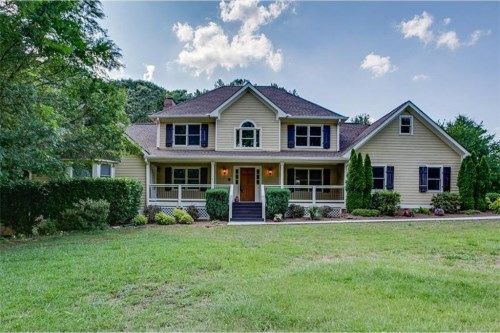 5154 Meadowbrook Circle, Suwanee, GA 30024