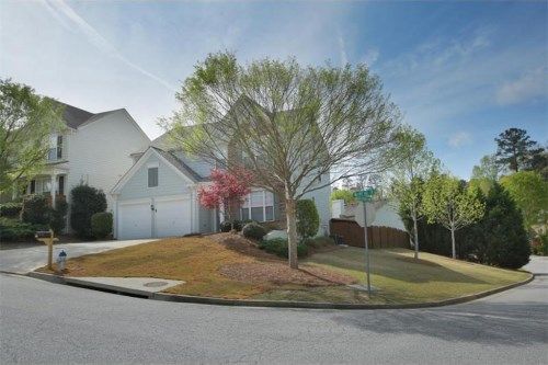 609 Wallnut Hall Trail, Woodstock, GA 30189