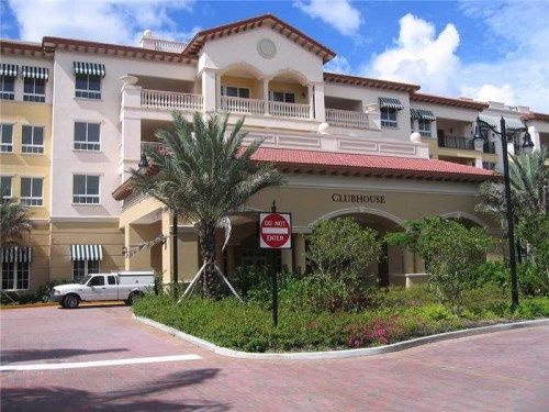16102 Emerald Estates Dr # 415, Fort Lauderdale, FL 33331