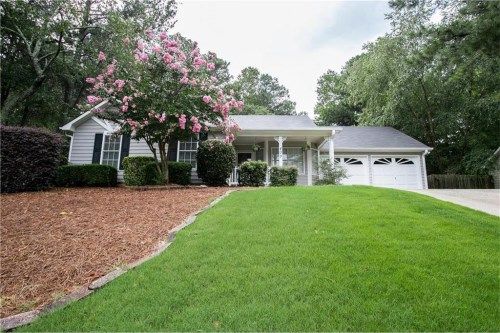 409 Rose Creek Place, Woodstock, GA 30189