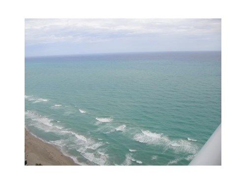 1830 S Ocean Dr # 2912, Hallandale, FL 33009