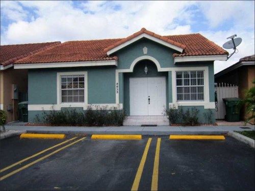 9035 NW 119 TER # 174, Hialeah, FL 33018