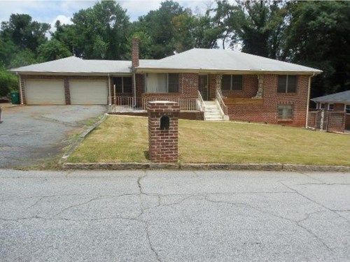 2600 Glenvalley Drive, Decatur, GA 30032