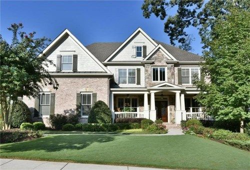 7019 Tree House Way, Flowery Branch, GA 30542