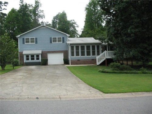 141 Chickasaw Run, Woodstock, GA 30188