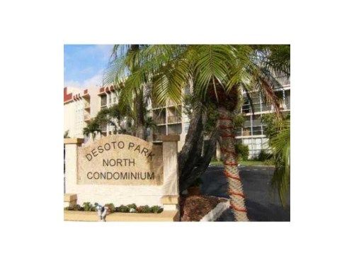 1001 Three Islands Blvd # 40, Hallandale, FL 33009