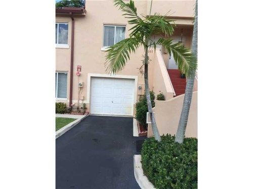 107 Riviera Cir # 107, Fort Lauderdale, FL 33326