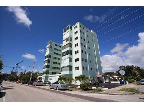 1700 Pierce St # 304, Hollywood, FL 33020