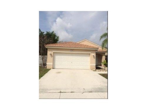 1282 NW 143rd Ave, Hollywood, FL 33028
