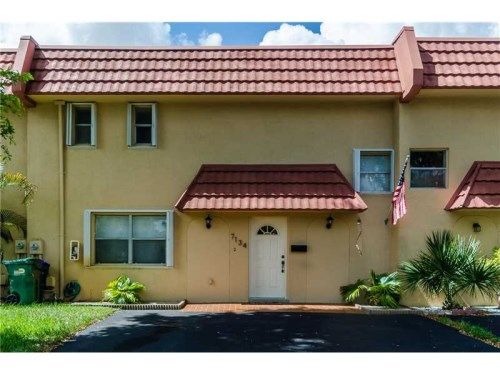 7134 NW 169th St # 7134, Hialeah, FL 33015