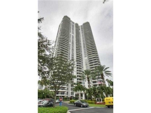 3500 Mystic Pointe Dr # 1602, Miami, FL 33180