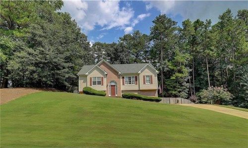 102 Copper Ridge Drive, Woodstock, GA 30188