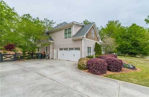 1104 Ivey Brook Drive, Bethlehem, GA 30620