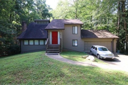 5155 Golfbrook Court, Stone Mountain, GA 30088