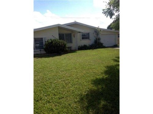 7610 NW 15th St, Hollywood, FL 33024