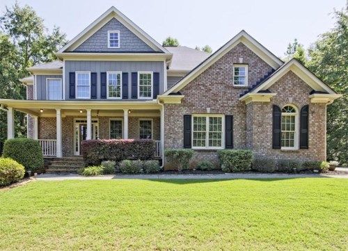 677 Hunting Hills Drive, Braselton, GA 30517