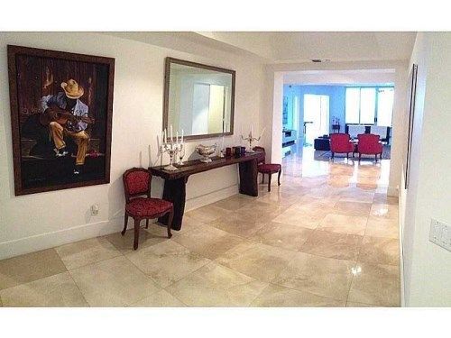 21200 Point Place # 605, Miami, FL 33180