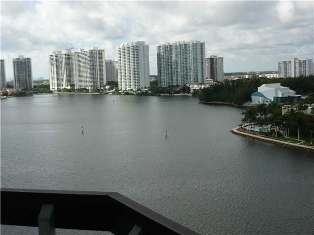 3530 Mystic Pointe Dr # 1403, Miami, FL 33180