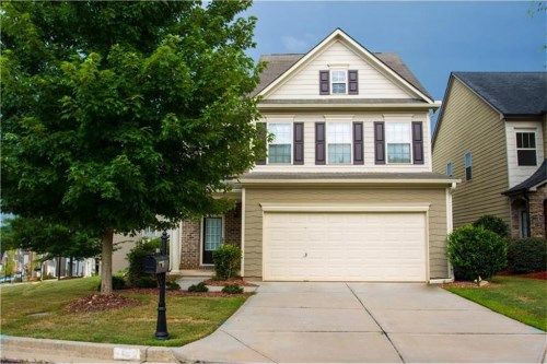 3881 Lake Manor Way, Atlanta, GA 30349