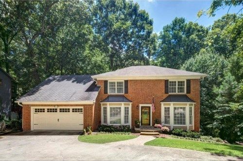 180 Spring Ridge Court, Roswell, GA 30076