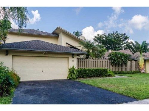 30 Torchwood Ave, Fort Lauderdale, FL 33324