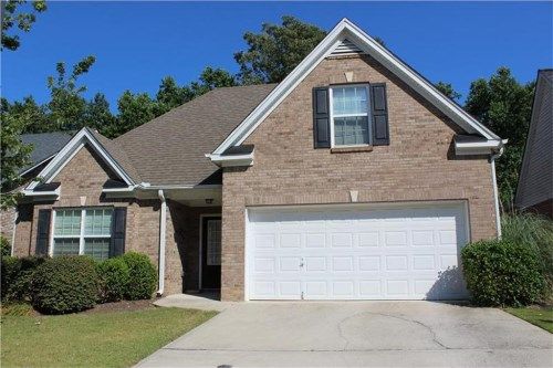 5622 Ashmoore Court, Flowery Branch, GA 30542