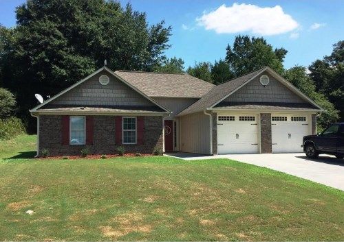 210 Lakecrest Circle, Calhoun, GA 30701