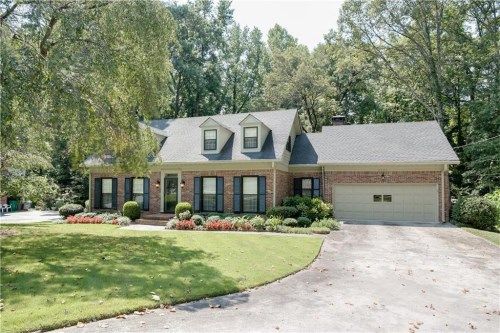 3523 Castleridge Drive, Tucker, GA 30084