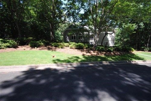 420 Watergate Way, Roswell, GA 30076