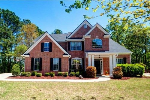 6050 Gentlewind Court, Powder Springs, GA 30127