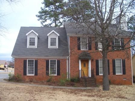 648 Glenspring Drive, Lawrenceville, GA 30043