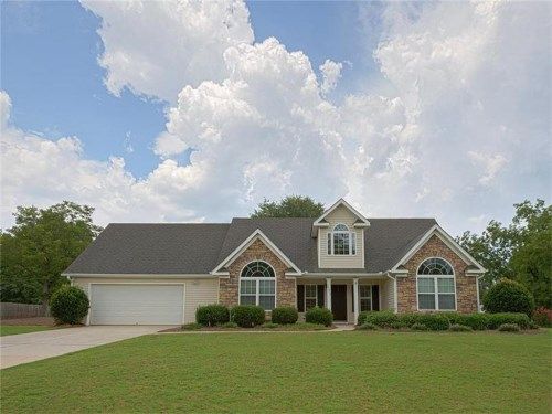 521 Annslee Lane, Loganville, GA 30052