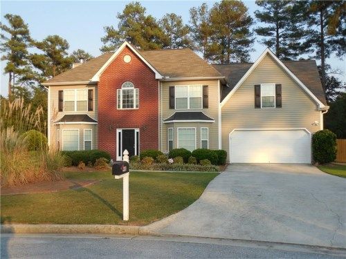 908 Lindsay Court, Loganville, GA 30052