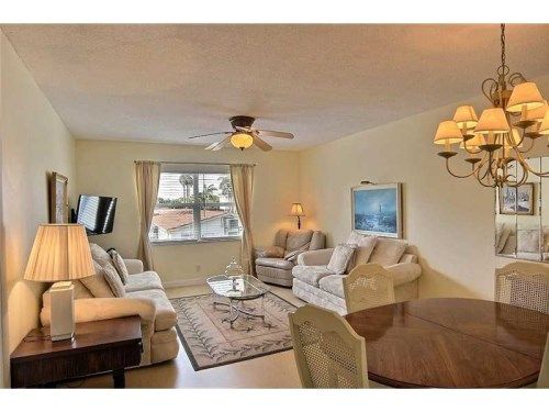 1560 McKinley St # 216W, Hollywood, FL 33020